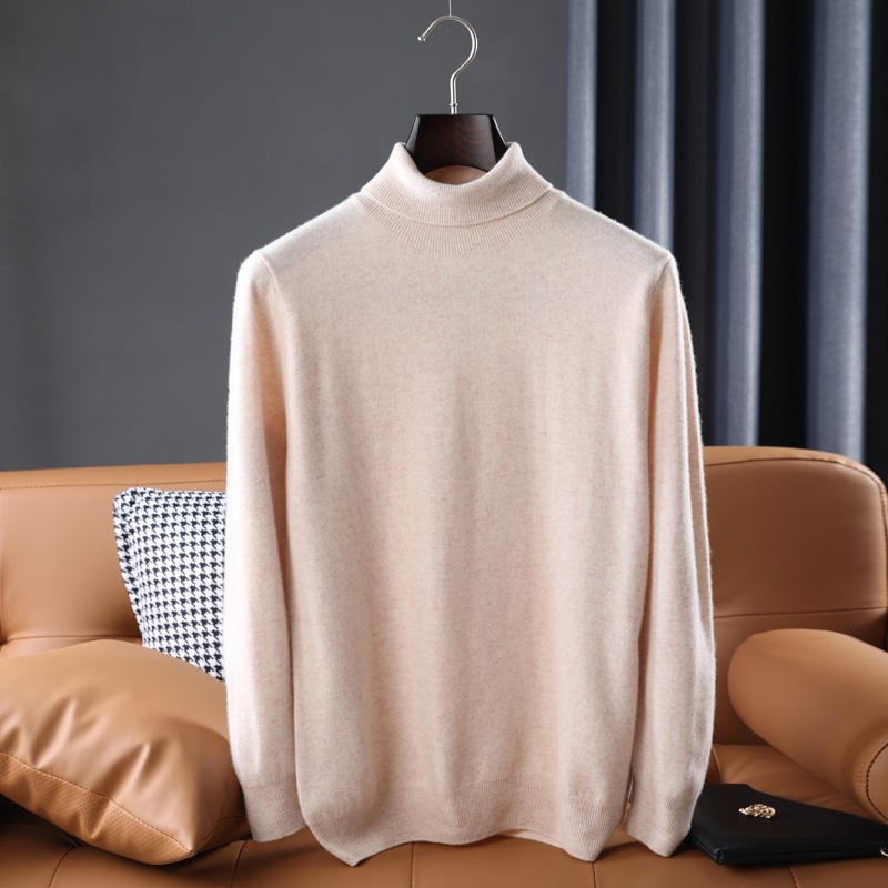 Warm and skin friendly soft men's wool sweater