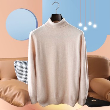 Warm and skin friendly soft men's wool sweater