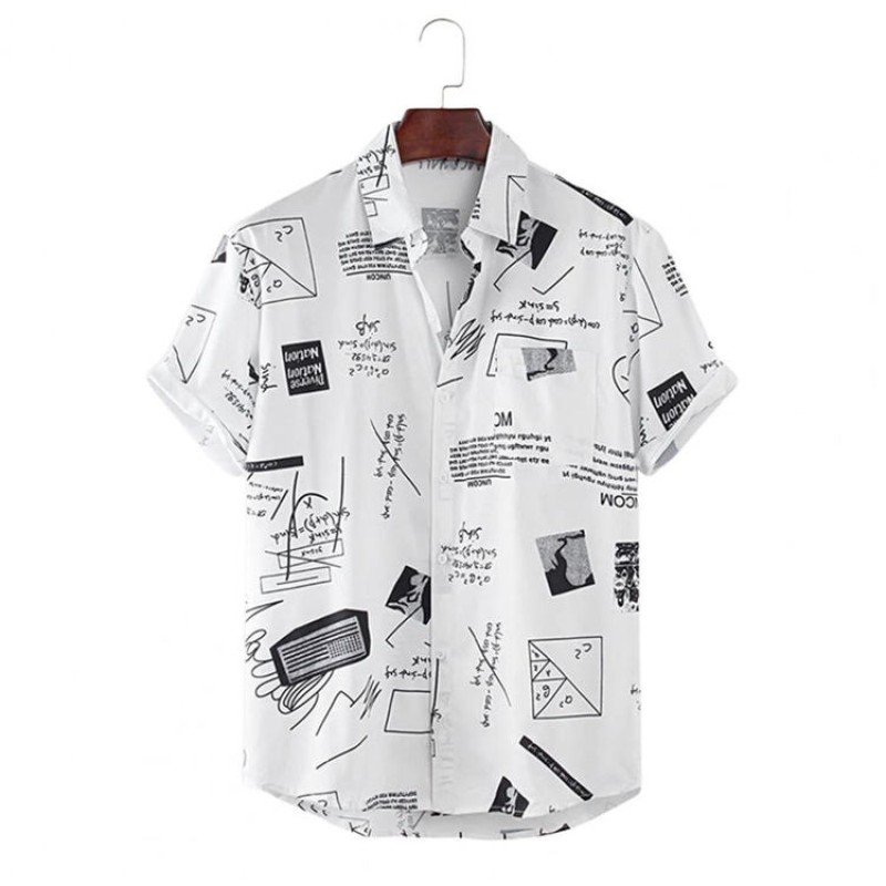 Loose and breathable printed men's short sleeved shirt