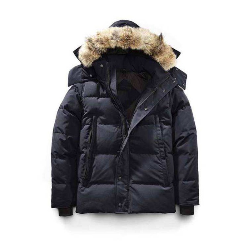 Windproof and Warm Outdoor Men's Parker Down Jacket
